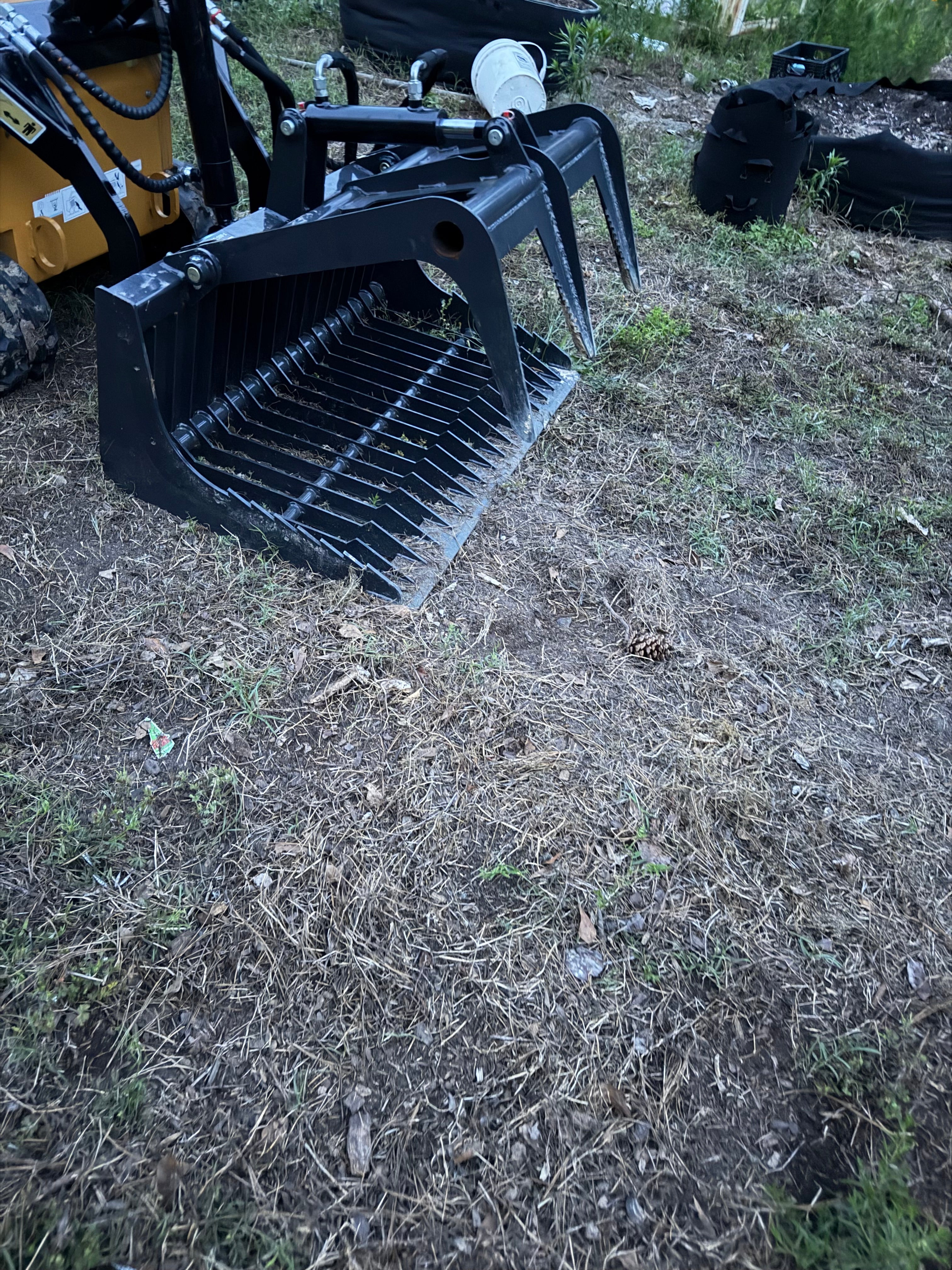 Rock/ Log Grapple-mini