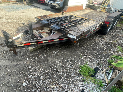 2010 18' Equipment trailer